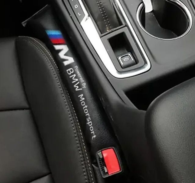 М'яка вставка ущільнювач між сидінням і тунелем для BMW в стилі M Motorsport 1371 фото