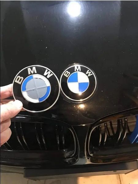 Эмблема БМВ BMW 82 мм значок E39 E53 E60 E46 E36 E34 E90 E65 E66 E70 Значек на капот багажник 930 фото