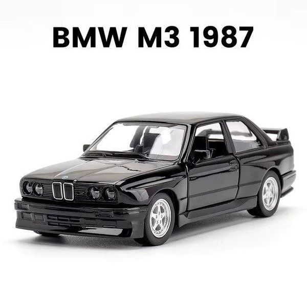 Модель автомобіля BMW M3 1987, масштаб 1:43, чорна, мініатюрна БМВ M3 E30 1987 2008 фото