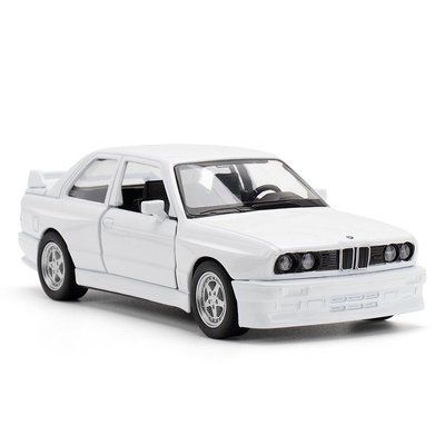 Модель автомобіля BMW M3 1987, масштаб 1:43, біла, мініатюрна БМВ M3 E30 1987 2009 фото