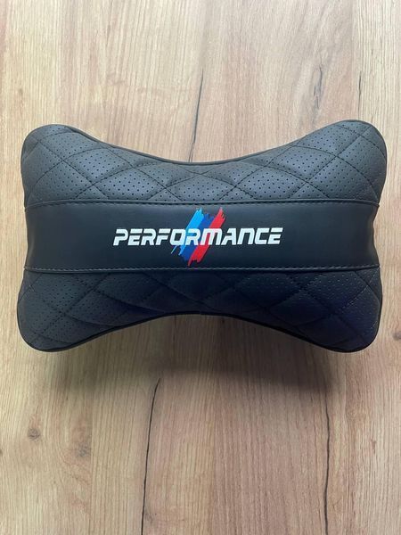 Комплект подушек BMW Performance на подголовник, Подушки под шею с логотипом БМВ BMW Performance 2 шт 2191 фото