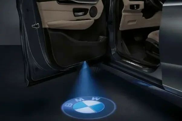 Підсвітка дверей логотип BMW, для BMW 1,2,3,4,5,6,7series, X3,X4,X5, Z4, F20, E90, F30, F32, E60, F10, E63, E65, E84,E83,E70 924 фото