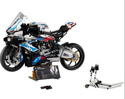 Конструктор мотоцикл моделі BMW Technic M 1000 RR на 1920 деталей 1709 фото