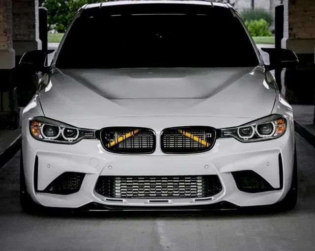 Декоративні вставки в решітку радіатора BMW F30 F32 3 4 Серії БМВ Жовтий 1532 фото