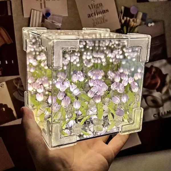 Декоративный светодиодный ночник DIY в виде куба с 3D-эффектом цветущих лилий и прозрачным корпусом, Purple 2075 фото