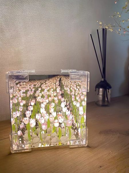 Декоративный светодиодный ночник DIY в виде куба с 3D-эффектом цветущих лилий и прозрачным корпусом, Pink 2076 фото