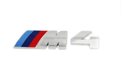 Шильдик логотип емблема BMW M4, ексклюзивний аксесуар для тюнінгу багажника БМВ. 1980 фото