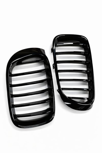 Решетки Радиатора Ноздри однореберные BMW X3 F25 / X4 F26 (2014-2017) Рестайлинг Черный глянец 1622 фото