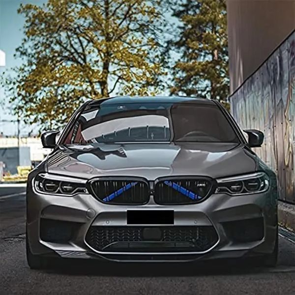 Вставки в решітку радіатора декоративна Синя БМВ BMW F10, F06, F12, 5/6/7 Серії 1945 фото