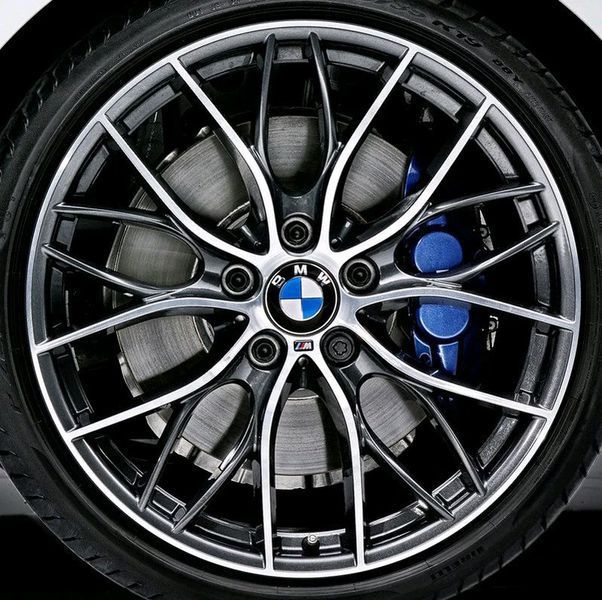 Декоративні наклейки на диски або кермо для BMW в стилі "M" 9 х 17 мм 216 фото