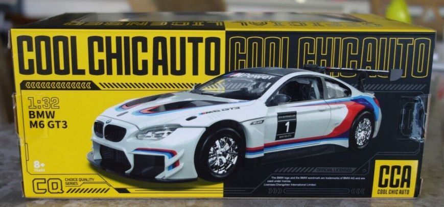 Колекційно-іграшкова модель BMW M6 GT3, Біла 1935 фото